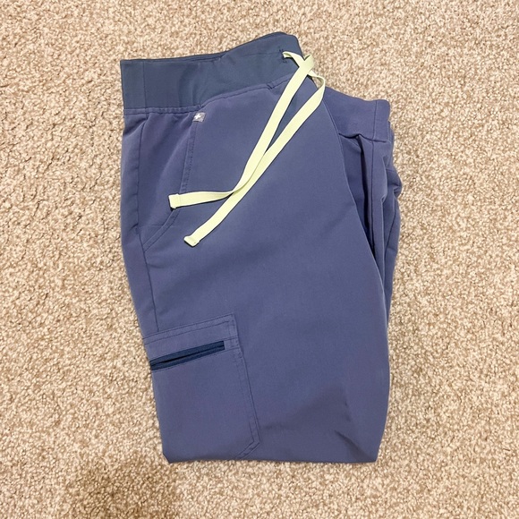 FIGS Rare: Space Navy Zamora Scrub Pants Size: XS/P - Picture 2 of 3